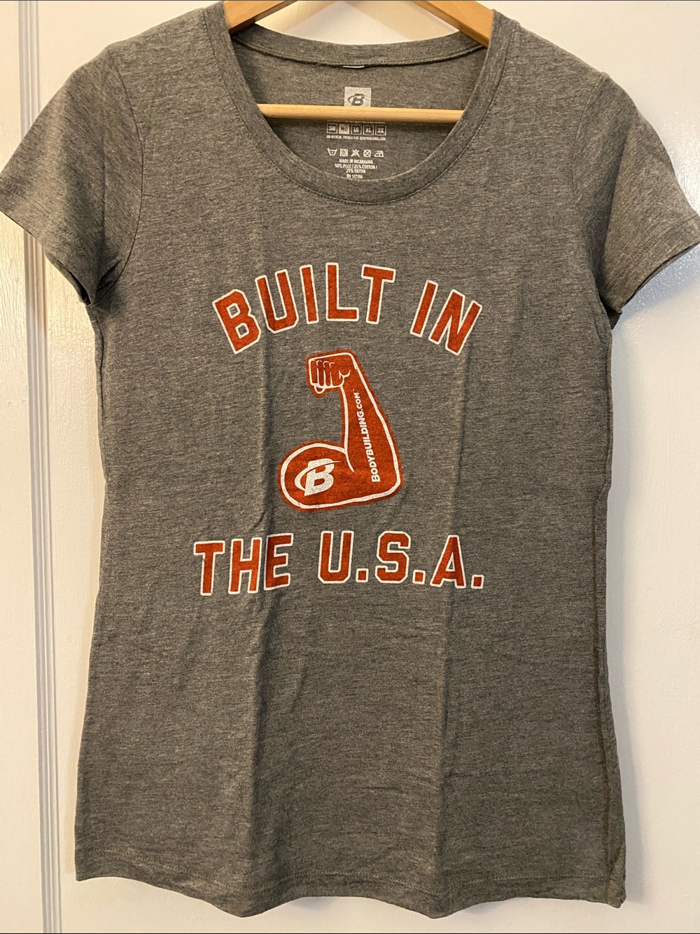 Bodybuilding.com Graphic Tee - Gray with Red & White Print Women’s Medium